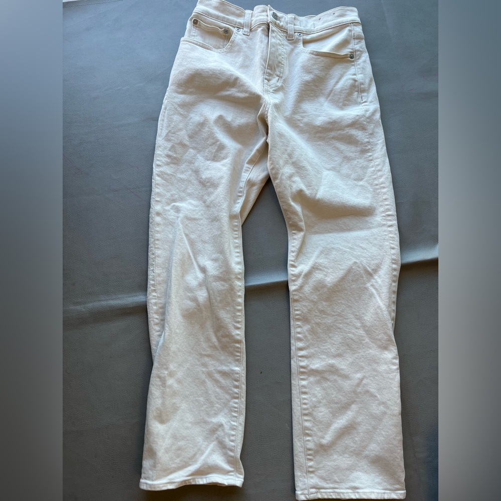 Madewell ‘90s straight petite white comfort stretch jeans